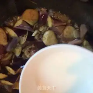 Make Garlic pork and eggplant step 6