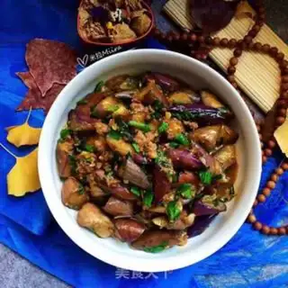 Make Garlic pork and eggplant step 8