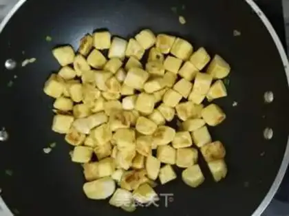Make A golden bun step 7