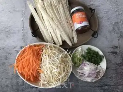Make Beef butter and cut noodles step 0