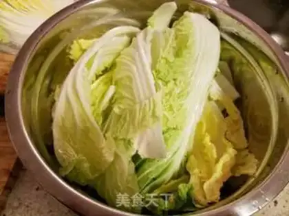 Make Korean pork bone soup step 2
