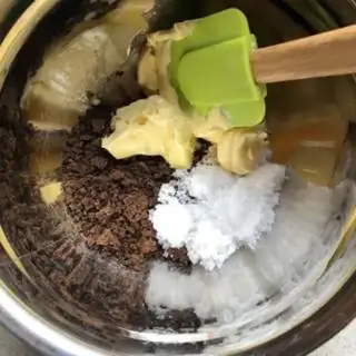 Make Blueberry cheesemuff cake step 2