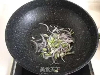 Make Beef butter and cut noodles step 3
