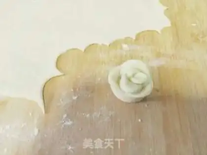 Make Flower bread step 6