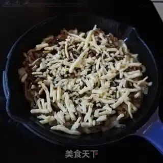Make The pasta and the pizza step 4