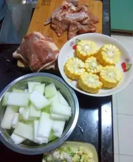 Make Duck-mounted melon corn soup step 1