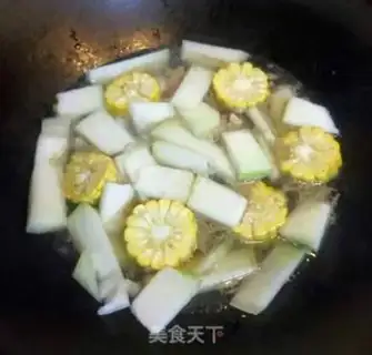 Make Duck-mounted melon corn soup step 3