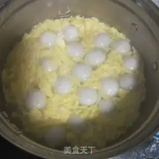 Make Eggs, rice and soup step 2