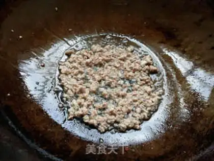 Make The meat and the fragrance of the beans step 3