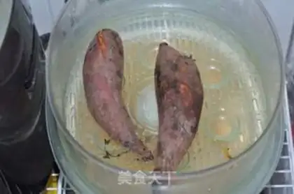 Make Red potato yolks step 0