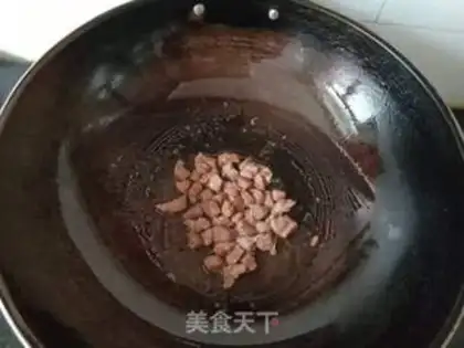 Make Corn green bean eggs, fried meat step 7