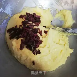 Make Cranberry pound cake step 6