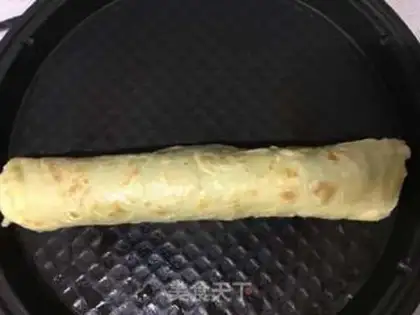 Make Sausage egg rolls step 9