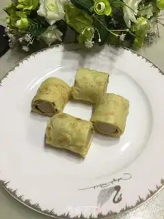Make Sausage egg rolls step 10