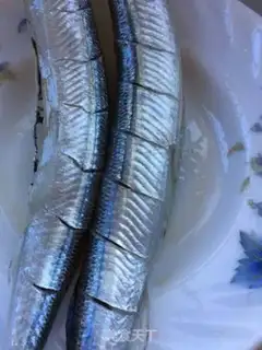 Make Dry-dried fresh horse-step fish step 0