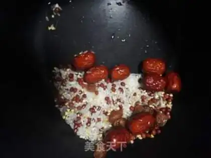Make Red bean rice congee step 1