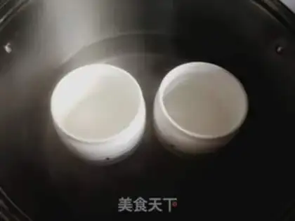 Make Fruit yogurt step 1