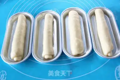 Make Sausage bread step 8