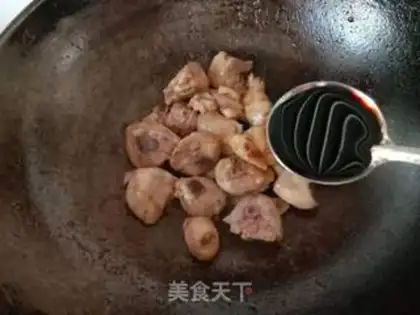 Make Crumbs on chicken legs step 8