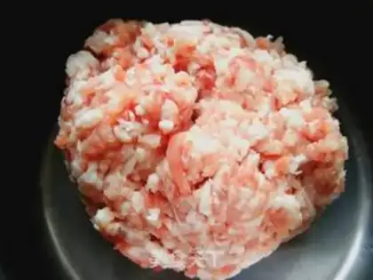Make The meat dumplings step 2