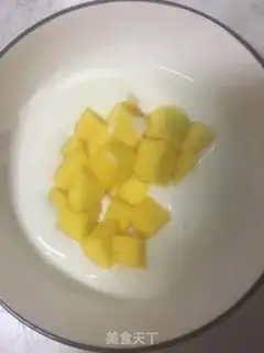 Make Mango honey yogurt step 4