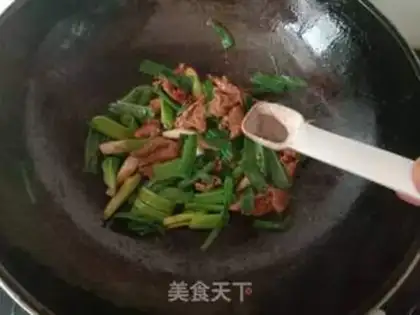 Make Garlic fried meat step 8