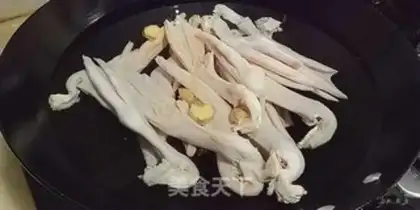 Make Rogue duck soup step 0