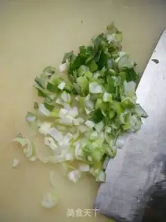 Make Shrimp-skinned fried eggs step 2