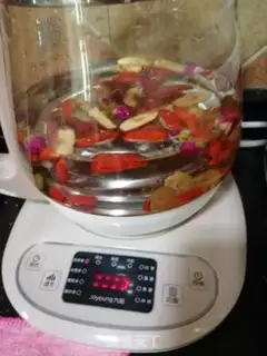 Make Rose has tea step 2
