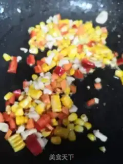 Make Peaches fried corn step 2