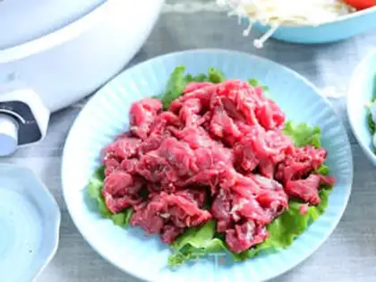 Make A hot beef pan step 4