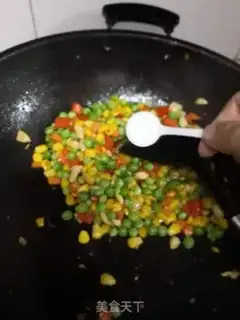 Make Peaches fried corn step 4