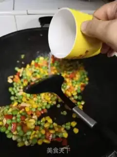 Make Peaches fried corn step 5
