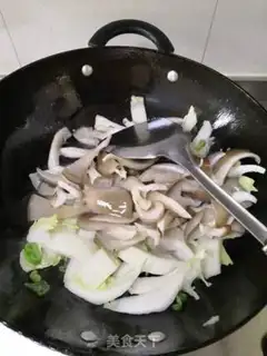 Make Hot cabbage vegetable pot step 3