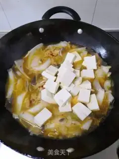 Make Hot cabbage vegetable pot step 6