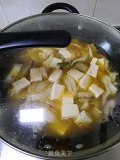 Make Hot cabbage vegetable pot step 7