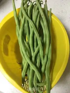 Make Four seasons of bean fried meat step 0
