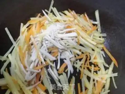 Make Fried potatoes step 7