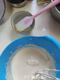 Make Egg cookies step 2