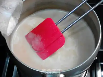 Make Black milk tea step 9