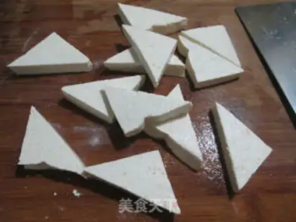 Make Tomato fried tofu step 1