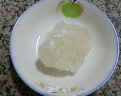 Make Ice cream and fruit round step 3