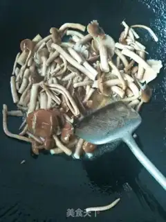 Make Tea, mushrooms, quail eggs step 4