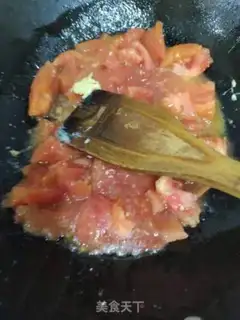 Make Tomato fried eggs step 4