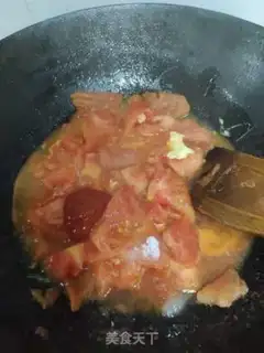 Make Tomato fried eggs step 5