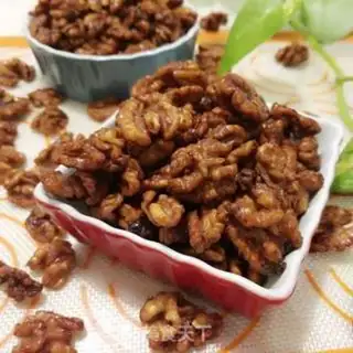 Make Amber walnuts step 8
