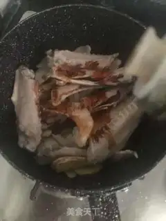 Make Red duck wings step 5