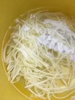 Make Frozen potatoes step 4