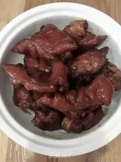Make Red burning pig hoof step 9