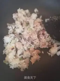 Make Onion beef fried rice step 4